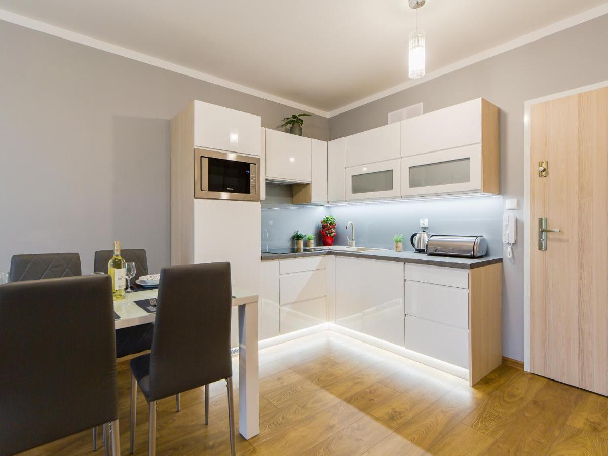 Waterline Apartamenty Колобжег Екстериор снимка